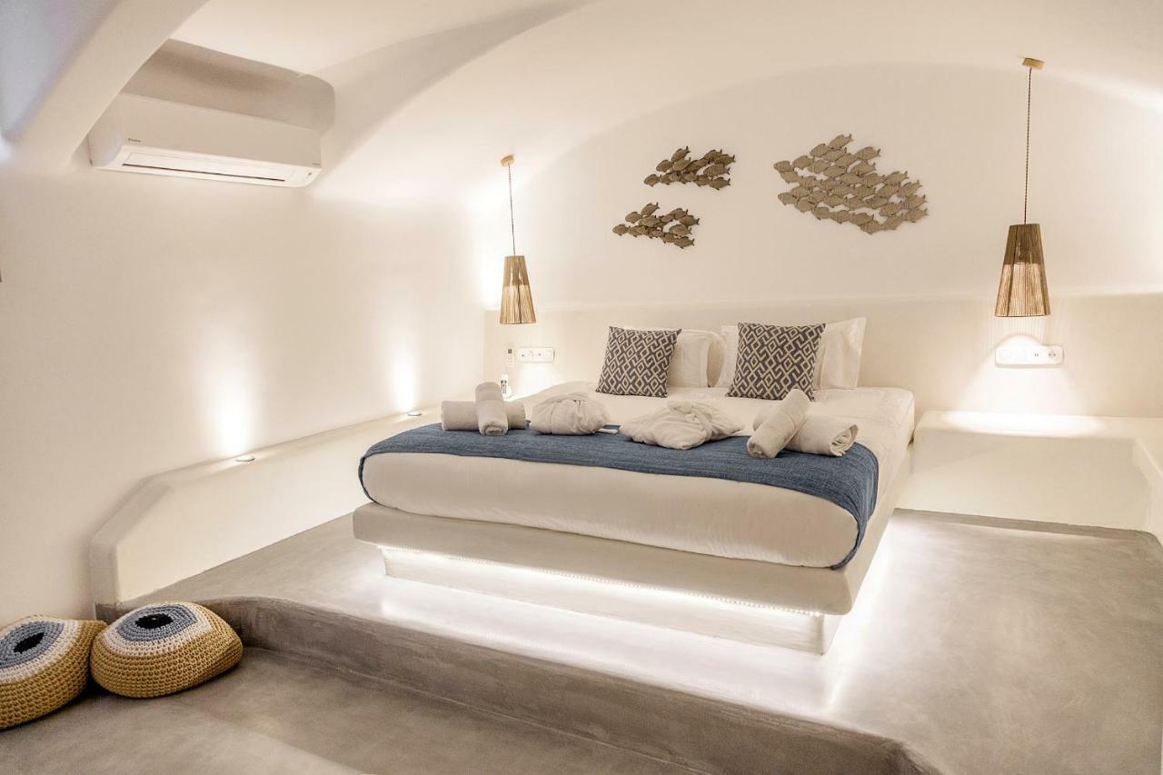 Cape 9 Villas & Suites Akrotiri  Exterior photo